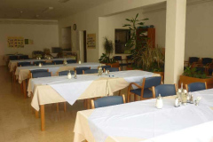 p1000775