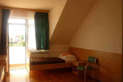 p1000777