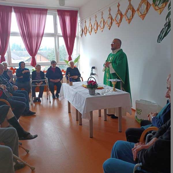 Sv. Misa uoči blagdana Svih Svetih u Podružnici Otočac