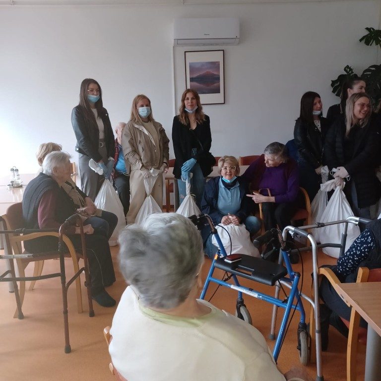 Posjet teta iz Dječjeg vrtića „Ciciban“ u Podružnici Otočac