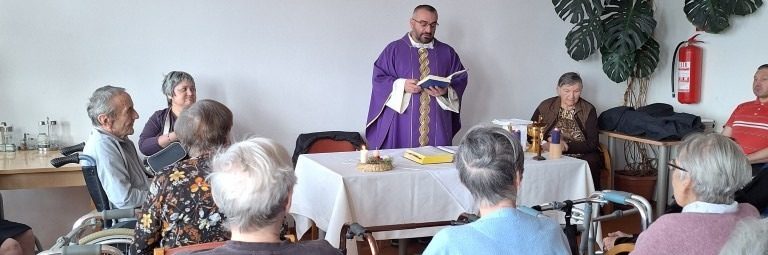 1000040182 Sv. Misa za Božić i božićne blagdane u Podružnici Otočac