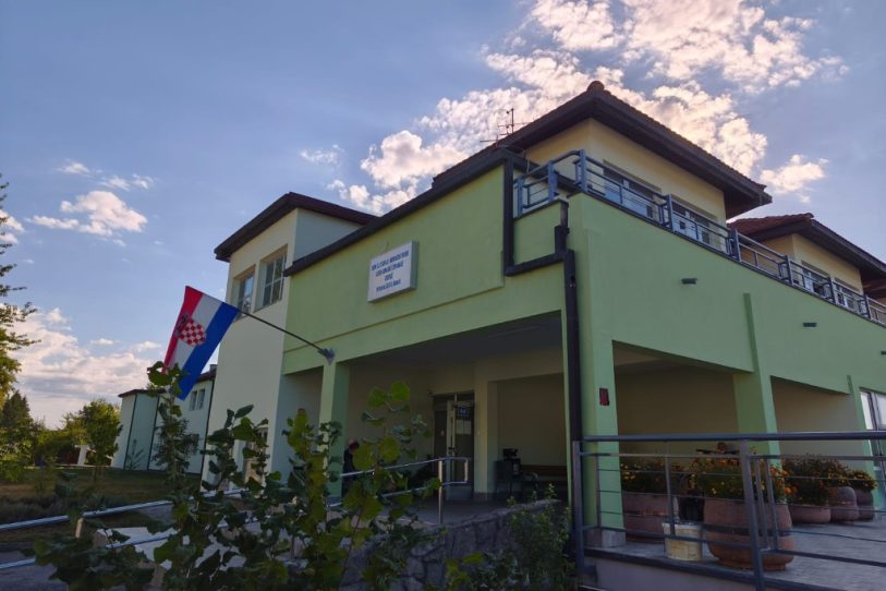 Završena sanacija pročelja novog dijela Doma u Gospiću